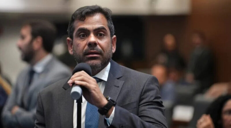 bruno dauaire Easy Resize.com 1 1024x682 1