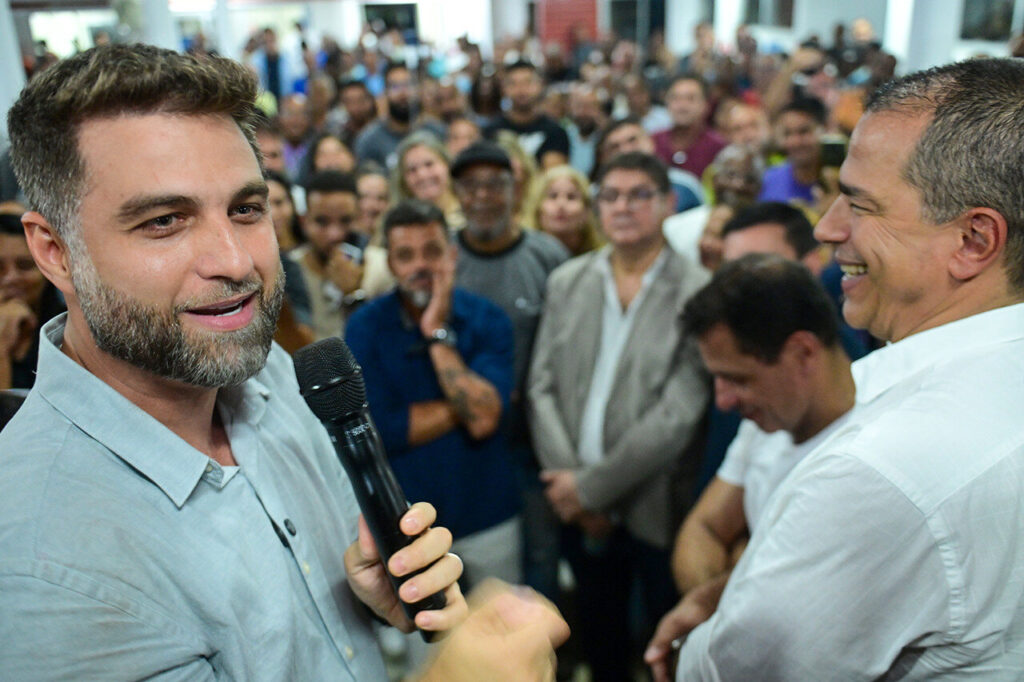 Prefeitura faz entrega de ampliação e reforma de creche do Parque Santa Clara 1 with 244745 Easy Resize.com