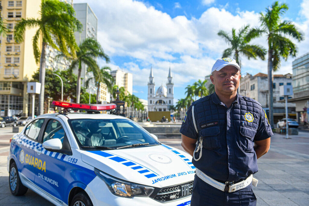 with 244973 Easy Resize.com