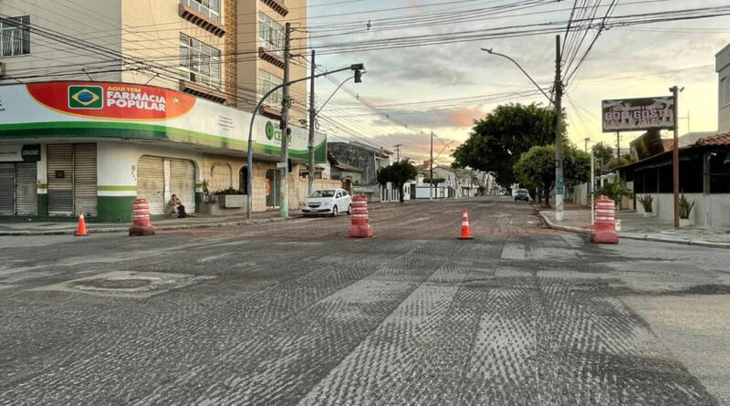 with 245141 Easy Resize.com