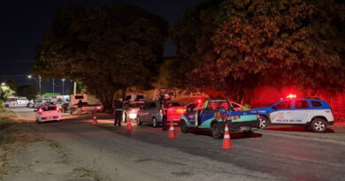 Operação integrada retira das ruas mais de 200 veículos irregulares