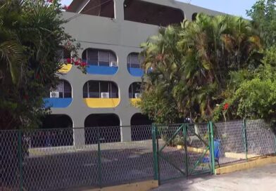 Bomba caseira explode em Ciep e deixa 8 alunos feridos