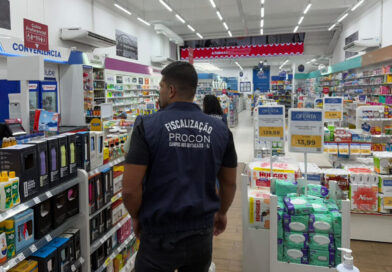 Procon Campos orienta consumidores sobre consulta de preços de medicamentos