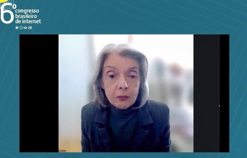Ministra Cármen Lúcia alerta para riscos da inteligência artificial às eleições e à democracia 1 Cármen Lúcia alerta para riscos da inteligência artificial às eleições