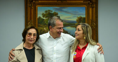 Prefeito Frederico Paes e Siprosep