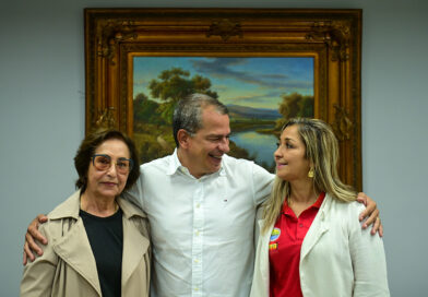 Prefeito Frederico Paes e Siprosep