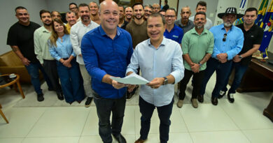 Prefeito Frederico Paes concede 4,26% de reposição salarial para servidores