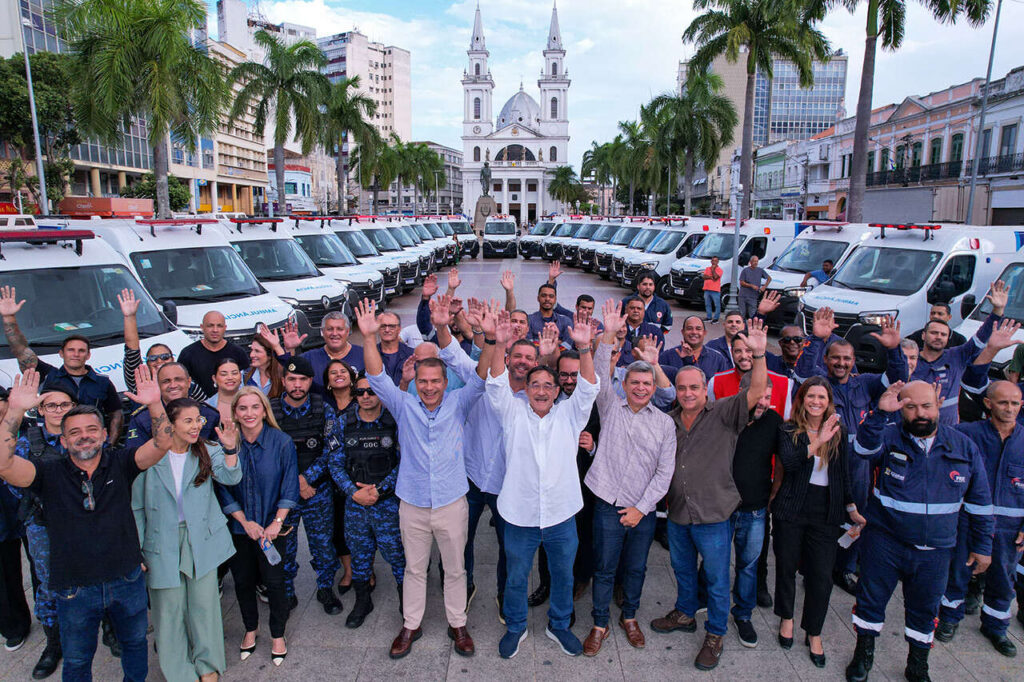 Campos renova e amplia a frota de ambulâncias para atender a população 1 with 246723 Easy Resize.com