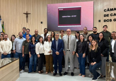 Secretaria de Controle realiza primeira apresentação da LDO 2027 na Câmara de Campos