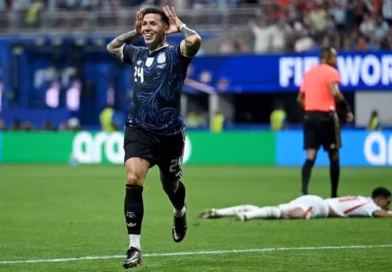 Com outra virada incrível, Argentina despacha Inglaterra e vai à final