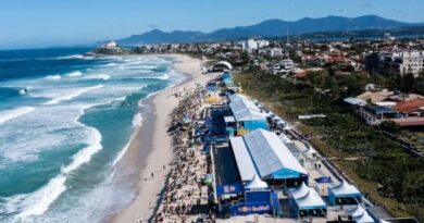 Praia de Itaúna, Saquarema