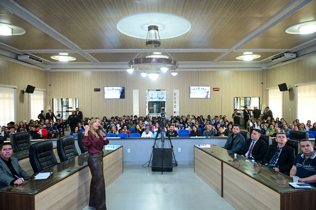 Seminário Municipal marca a celebração pelos 36 anos do ECA 1 with 248222 Easy Resize.com