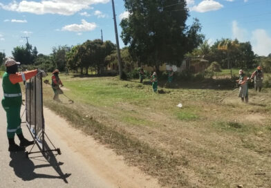 Limpeza Pública de Campos atua em diversos bairros e reforça incentivo ao descarte nos PEVEs