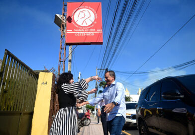 Prefeito Frederico Paes visita Associação Irmãos da Solidariedade nos seus 38 anos de fundação