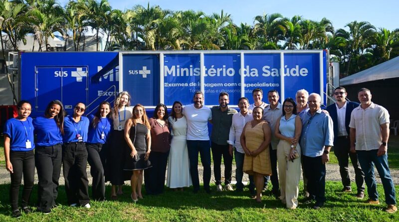 Diretor do Ministério da Saúde visita carreta de exames e anuncia unidade móvel de saúde da mulher 3 Diretor do Ministério da Saúde visita carreta de exames em Campos