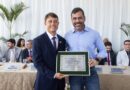 Bruno Dauaire recebe título