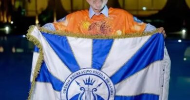 TSE admite ação contra Lula e Alckmin por suposto abuso de poder envolvendo desfile de escola de samba
