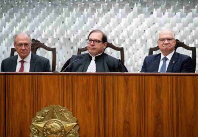 Luís Felipe Salomão toma posse como presidente do STJ