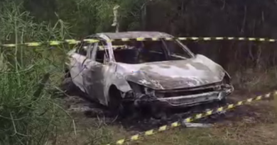 Carro usado em possível fuga após homicídio em Farol