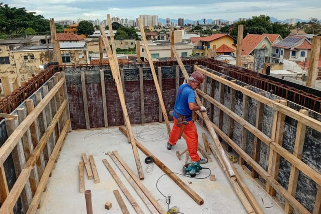 Obras avançam no CER de Guarus com serviços de estrutura e acabamento 1 Design sem nome 44 Easy Resize.com