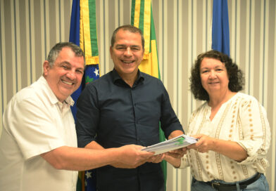 Prefeitura de Campos faz primeira convocação de 331 profissionais do Concurso Público da Educação Prefeito Frederico Paes convoca aprovados Concurso da Educação