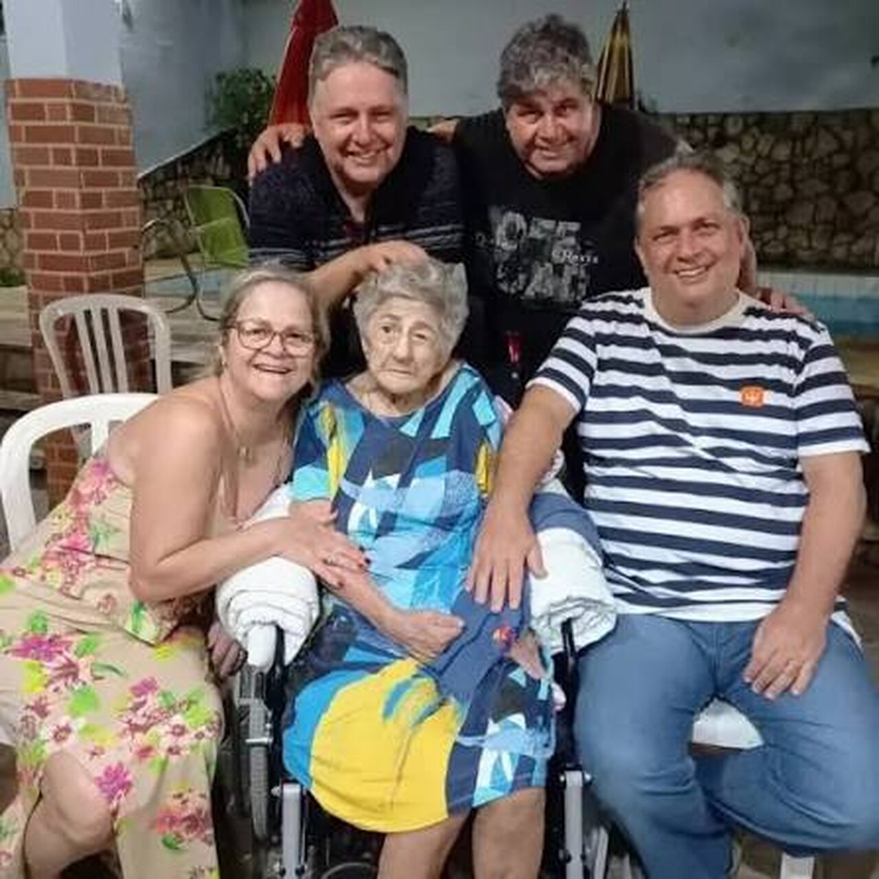 Morre aos 94 anos Dona Samira Matheus, mãe de Anthony Garotinho