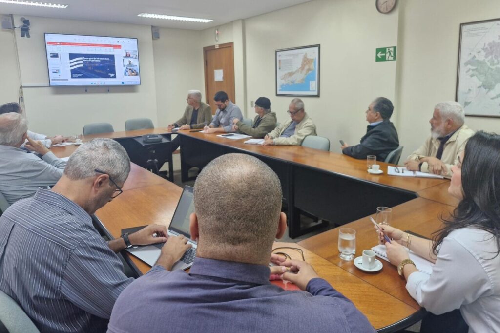 Reunião na Firjan debate soluções em infraestrutura para Campos e região 1 result Reuniao na Firjan sobre infraestrutura Simone Fraga Firjan Easy Resize.com