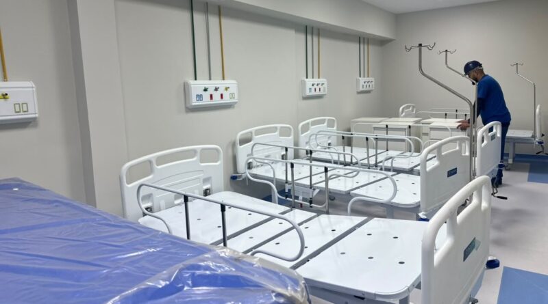 Novo centro cirúrgico do HFM avança com chegada de mobiliário para o CTQ 4 Novo centro cirúrgico do HFM Campos