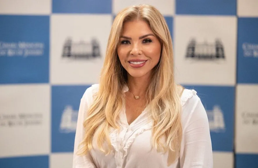 Justiça manda prender ex-vereadora Veronica Costa, a ‘Mãe Loira’ do funk, após condenação de 10 anos por torturar ex-marido 1 whatsapp image 2023 03 30 at 10.19.44