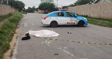 Mulher é assassinada a tiros em Campos