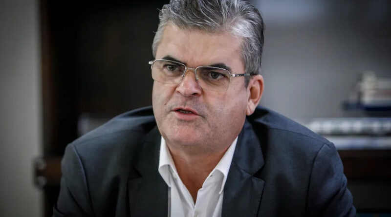 ex-prefeito Washington Reis