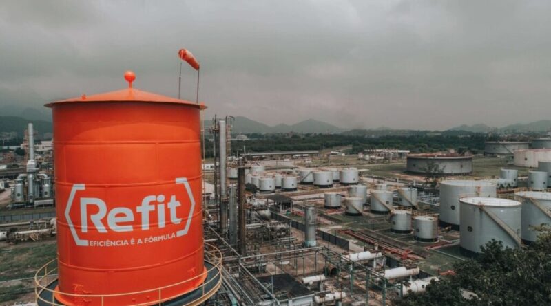 Refit - Refinaria de Manguinhos