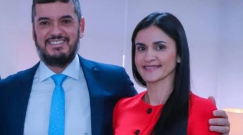 Rodrigo Bacellar e a esposa Manoella Duarte